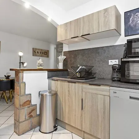 T2 A Apartment
