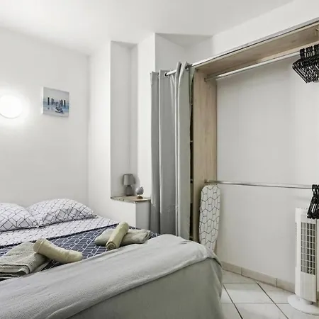 Apartment T2 A *